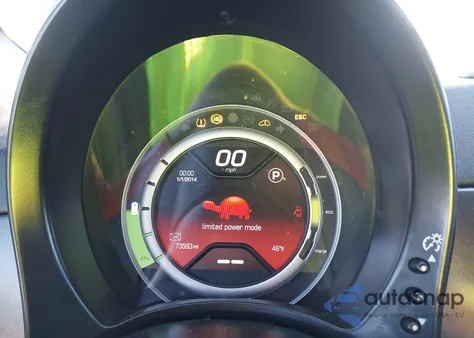 2014 Fiat 500E Battery Electric z USA, uszkodzony, nr VIN 3C3CFFGE0ET294675